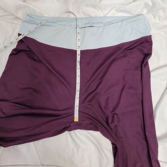 ADORE ME purple cropped Mariam plus sized capri workout‎ leggings 3X - Picture 6 of 7